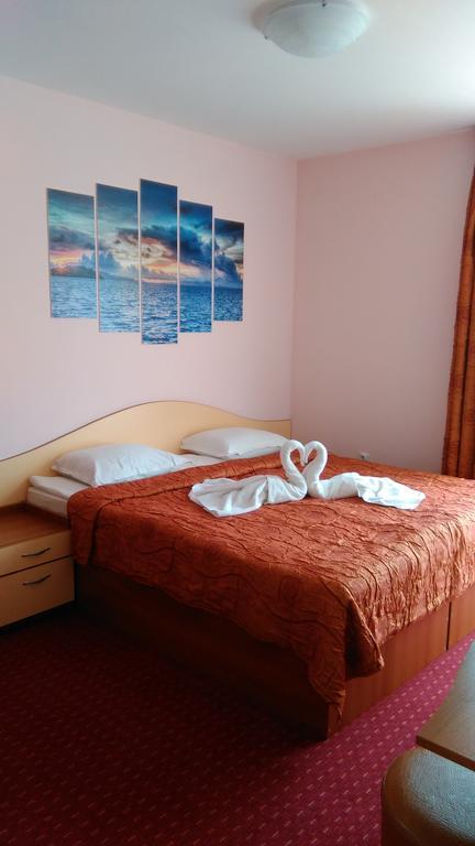 Guest House Aristokrat Obzor Extérieur photo