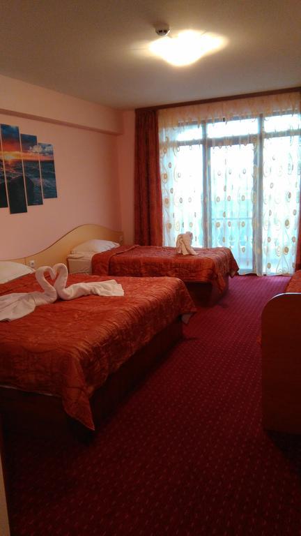 Guest House Aristokrat Obzor Extérieur photo