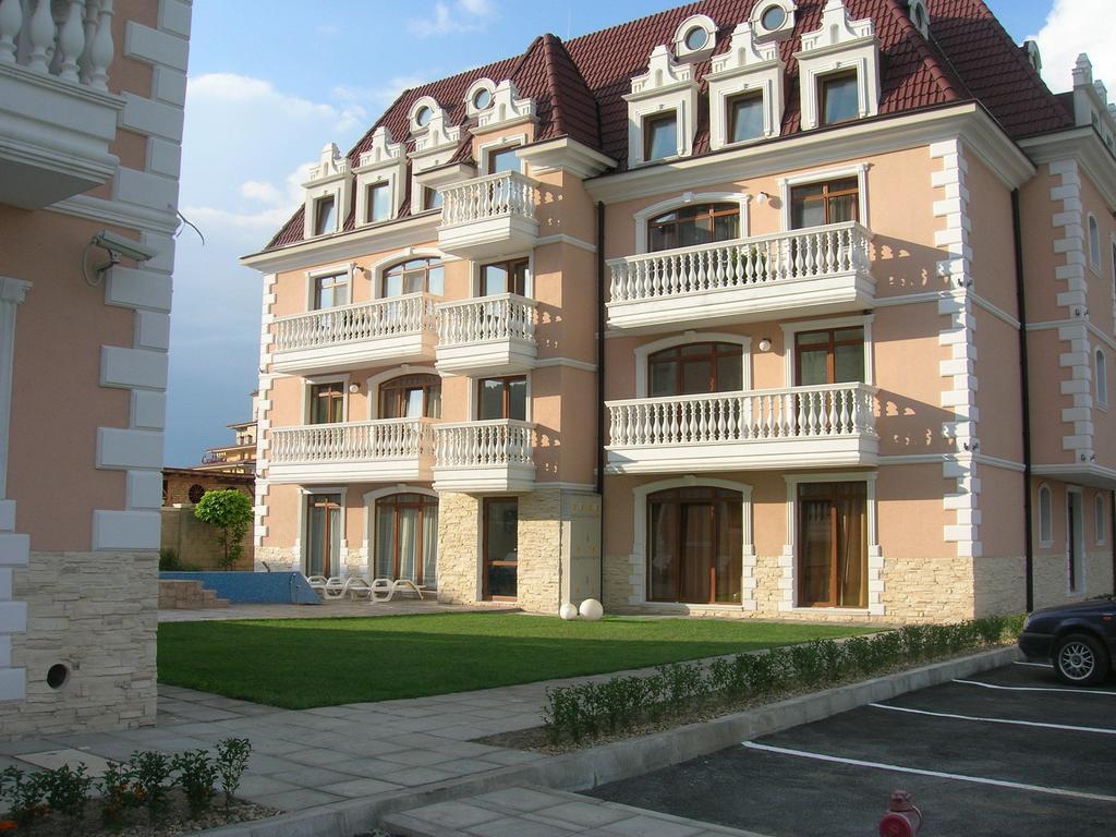 Guest House Aristokrat Obzor Extérieur photo